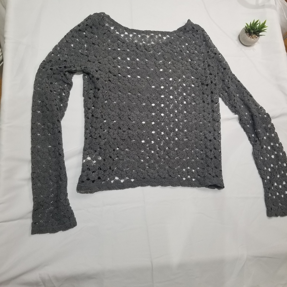 Aerpostale knit like long sleeve top gray color in medium